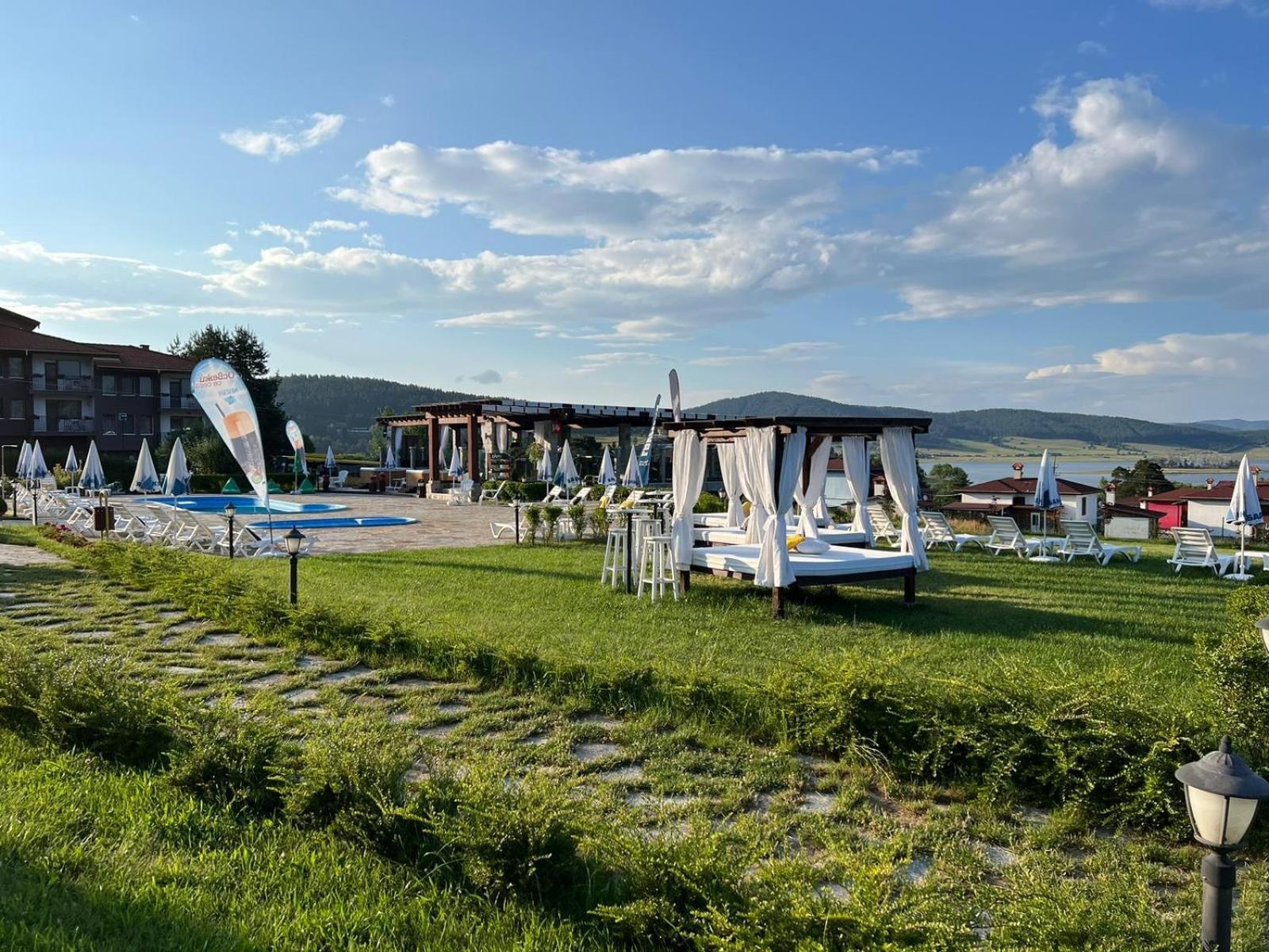 Family Hotel Eterno Tsigov Chark Eksteriør billede